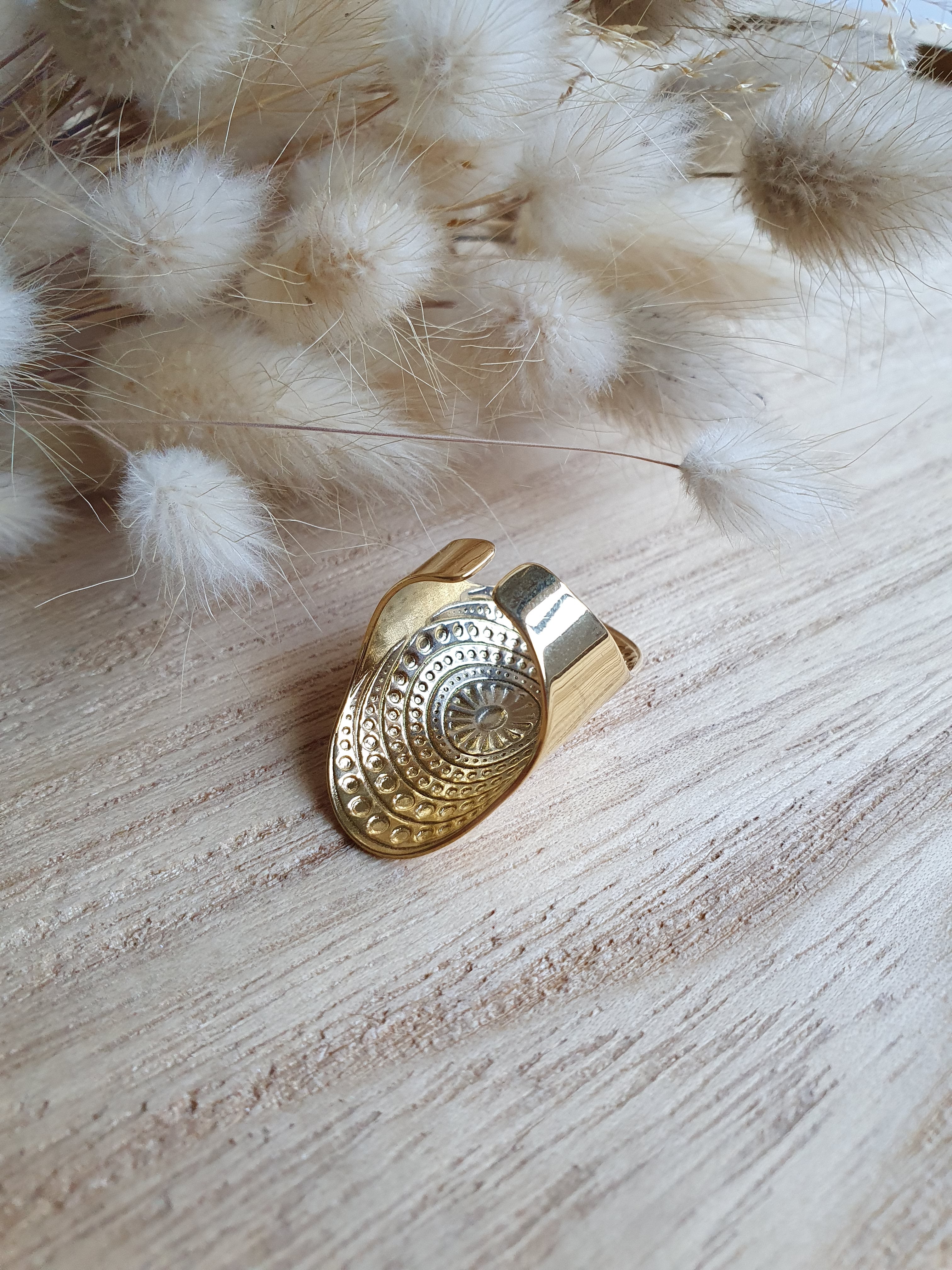 Grosse bague ajustable en acier inoxydable or ou argent - bague détaillée avec fleur Micomidy Bijoux