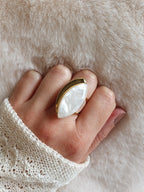 Grosse bague ajustable en acier inoxydable or et pierres brillantes en acétate Micomidy Bijoux