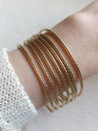 Bracelet jonc fin texturé en acier inoxydable or Micomidy Bijoux