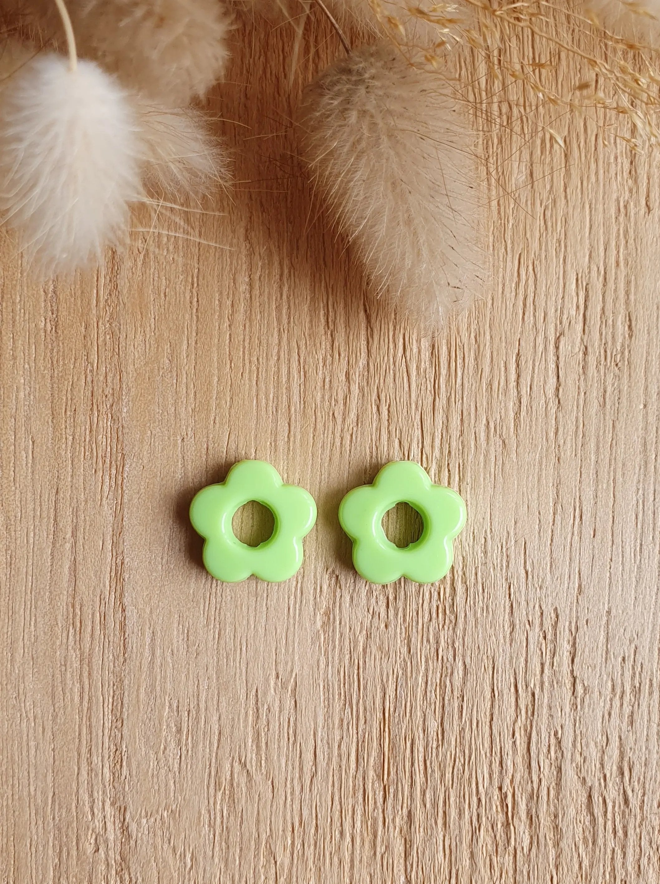 Paire de petites pampilles fleurs pastel interchangeables pour boucles d'oreilles créoles Micomidy Bijoux