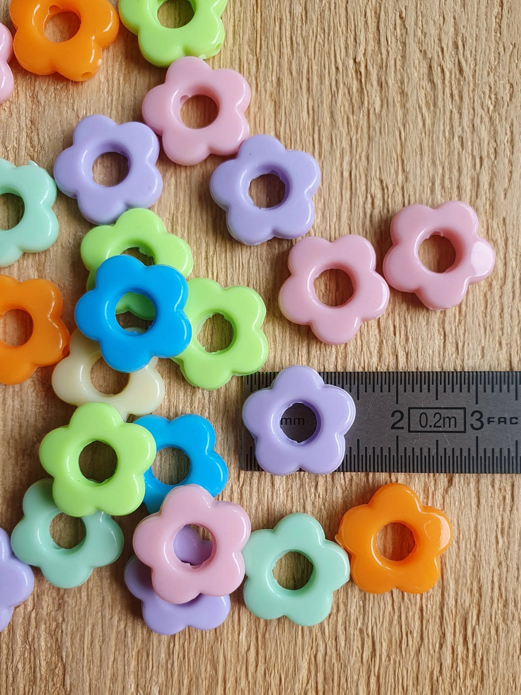 Paire de petites pampilles fleurs pastel interchangeables pour boucles d'oreilles créoles Micomidy Bijoux