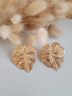 Boucles d'oreilles puces feuilles de monstera en acier inoxydable or Micomidy Bijoux