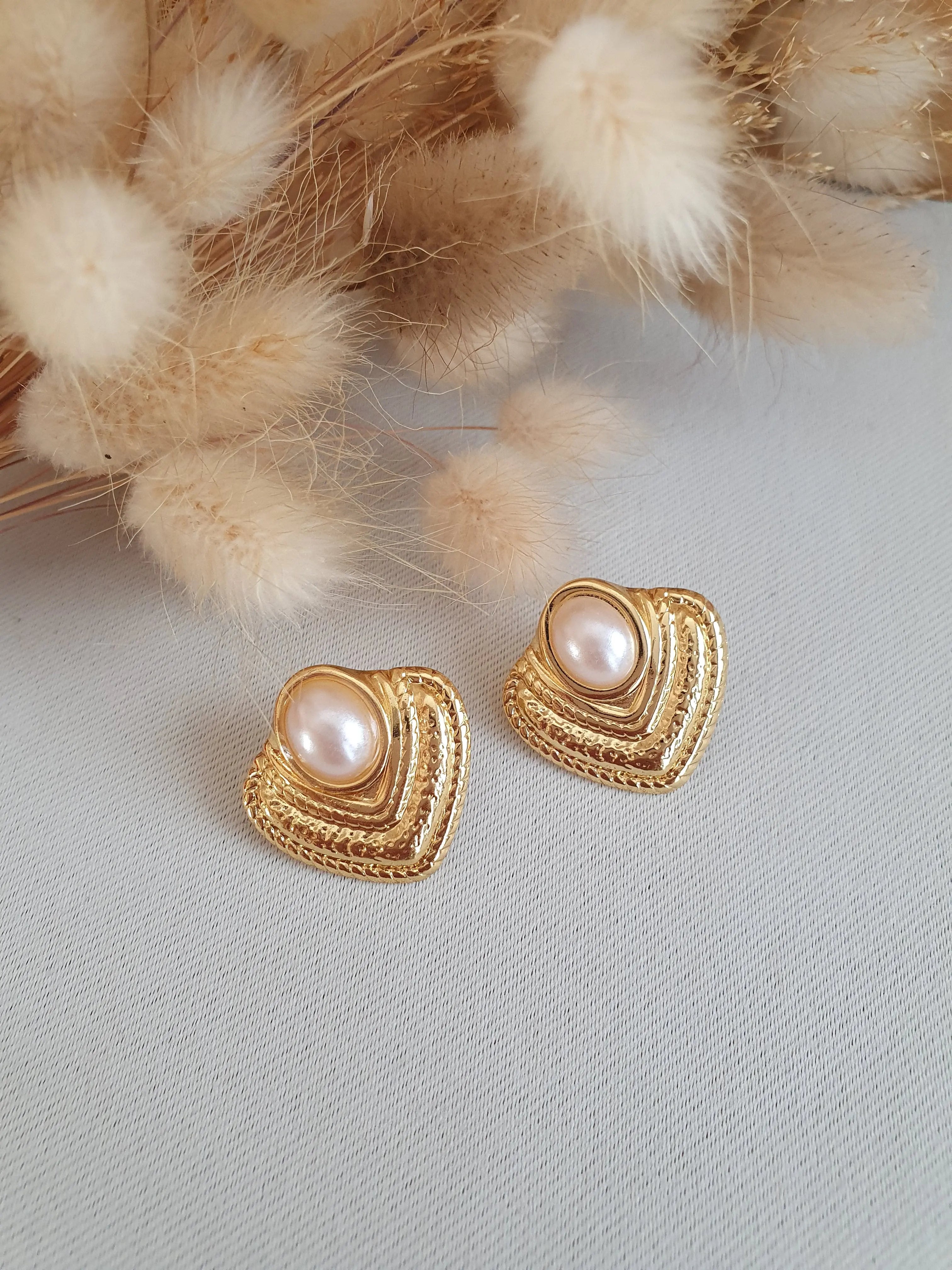 Boucles d'oreilles puces style baroque avec perles nacrées - Boucles d'oreilles en acier inoxydable doré Micomidy Bijoux