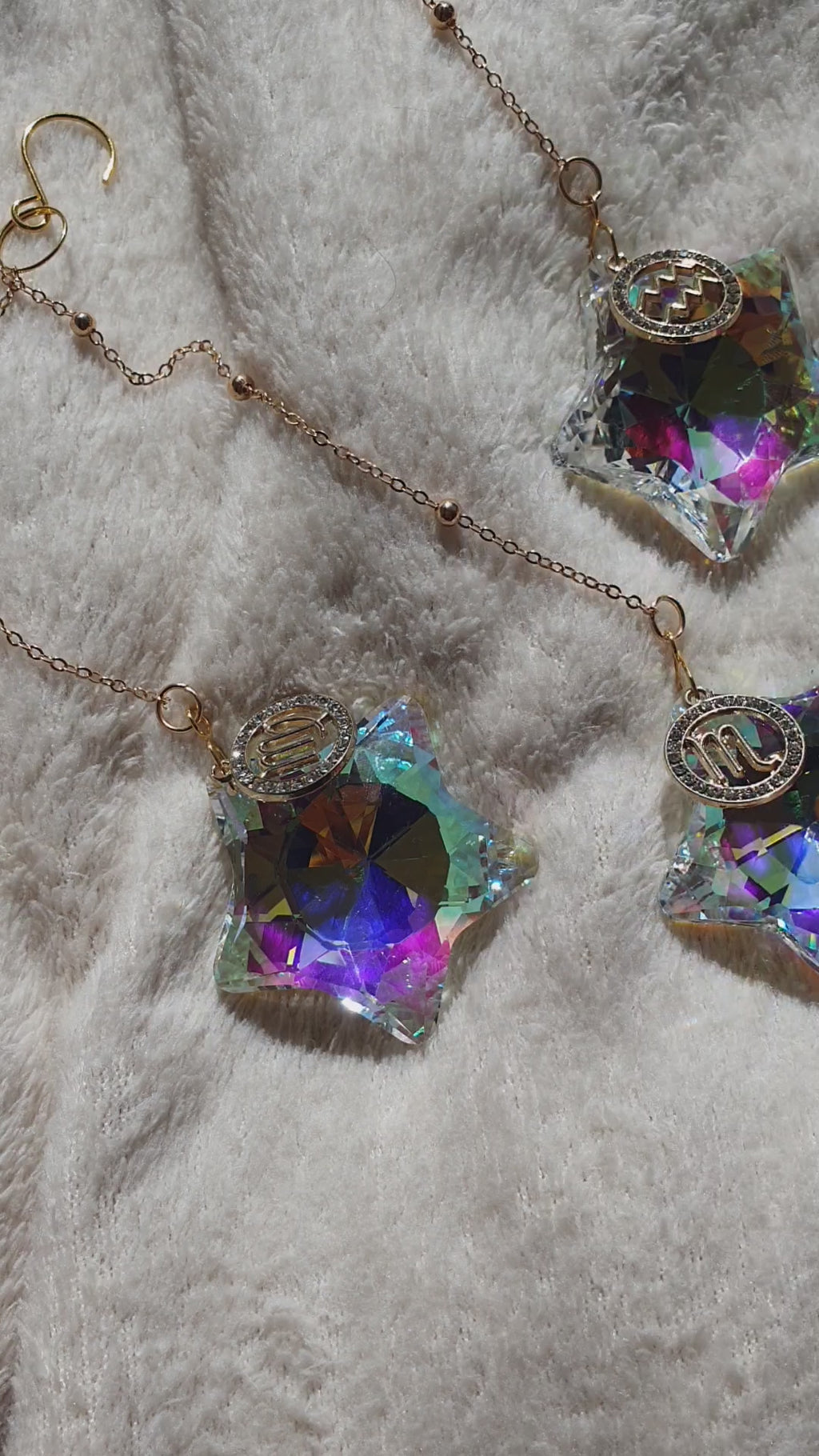 Attrape soleil étoile avec signe astrologique - suspension en verre en forme d'étoile