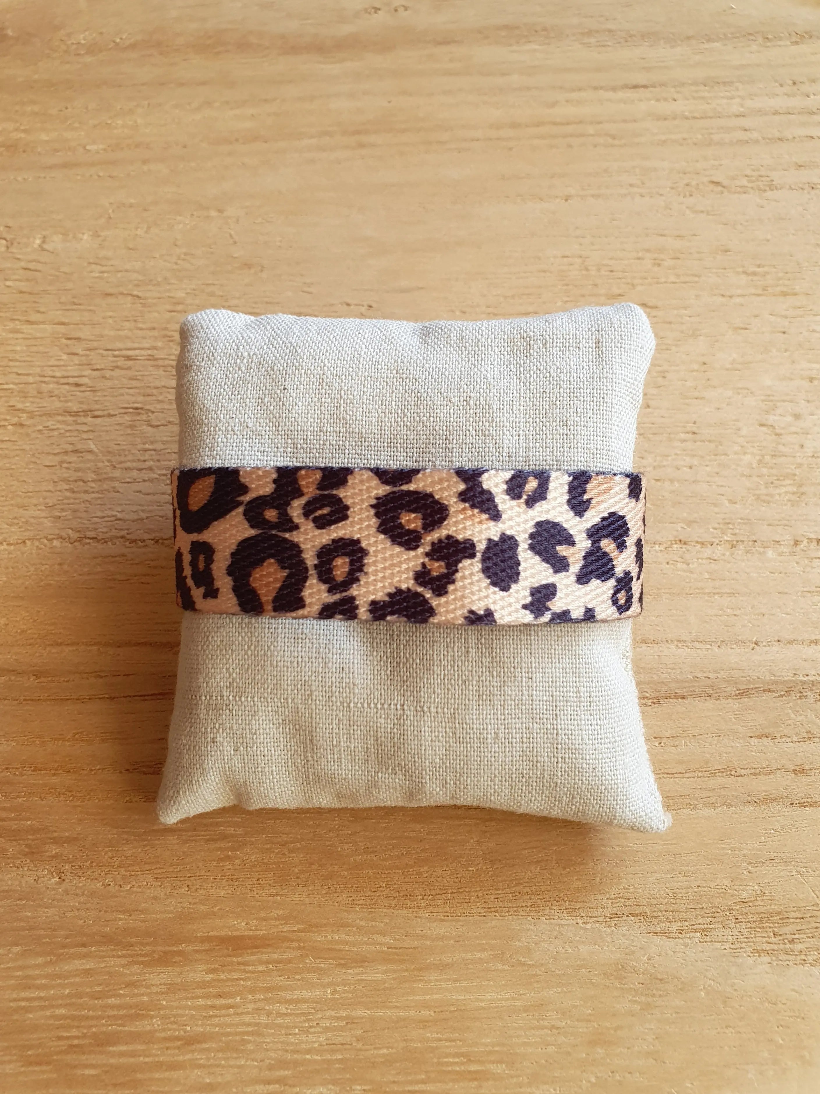Bracelet cordon ajustable tissé avec motif animal leopard Micomidy Bijoux