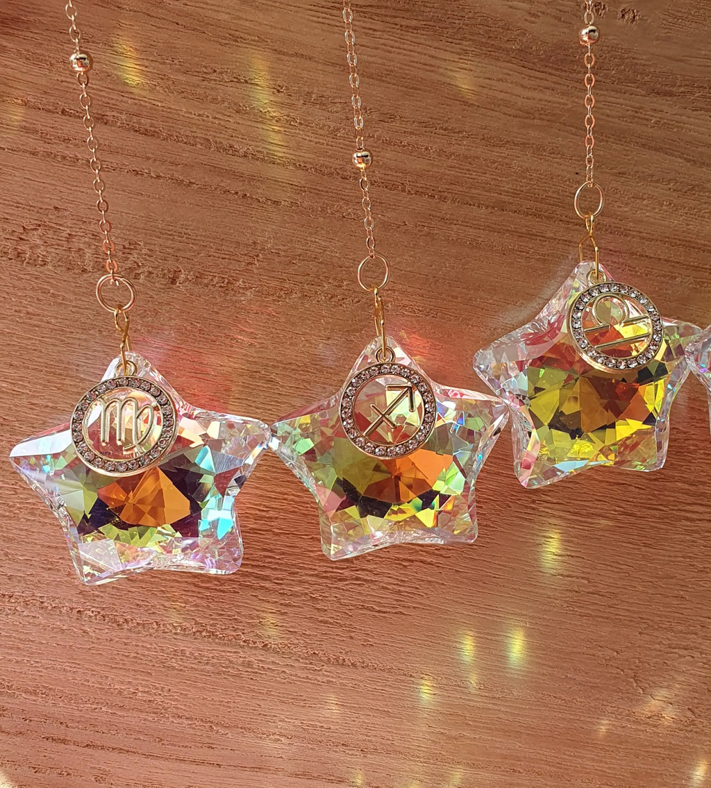 Attrape soleil étoile avec signe astrologique - suspension en verre en forme d'étoile Micomidy Bijoux