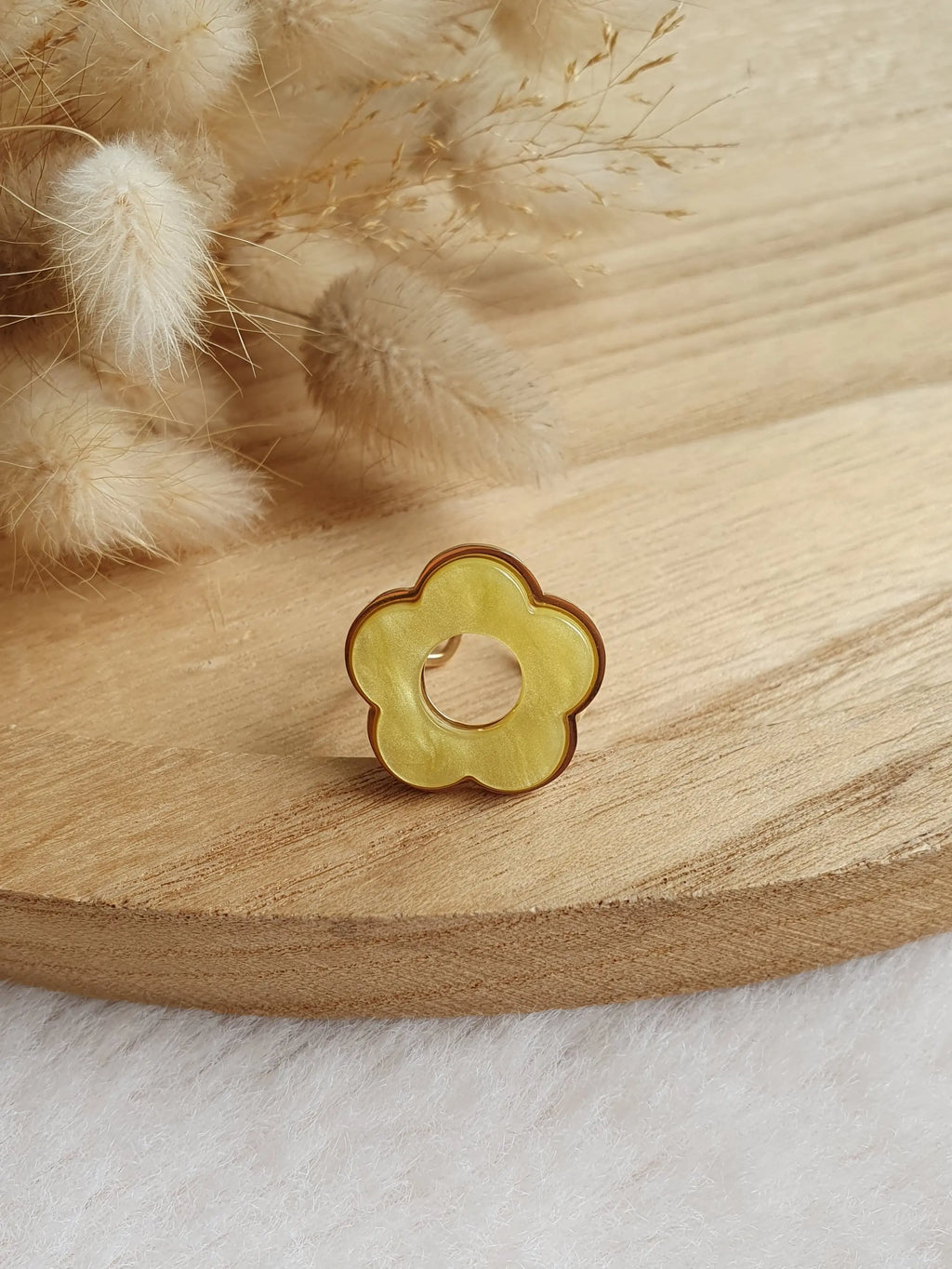 Bague Daisy - Bague fleur ajustable en acier inoxydable or et résine colorée Micomidy Bijoux